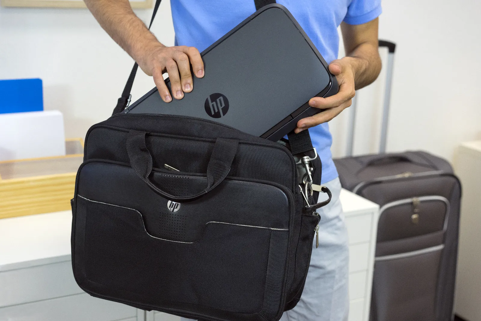 HP OfficeJet 250 Mobile All-in-One Printer